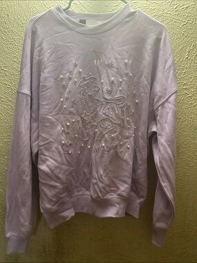 Forever 21 Lavender Leo Pearl Embroidered Crewneck Sweatshirt